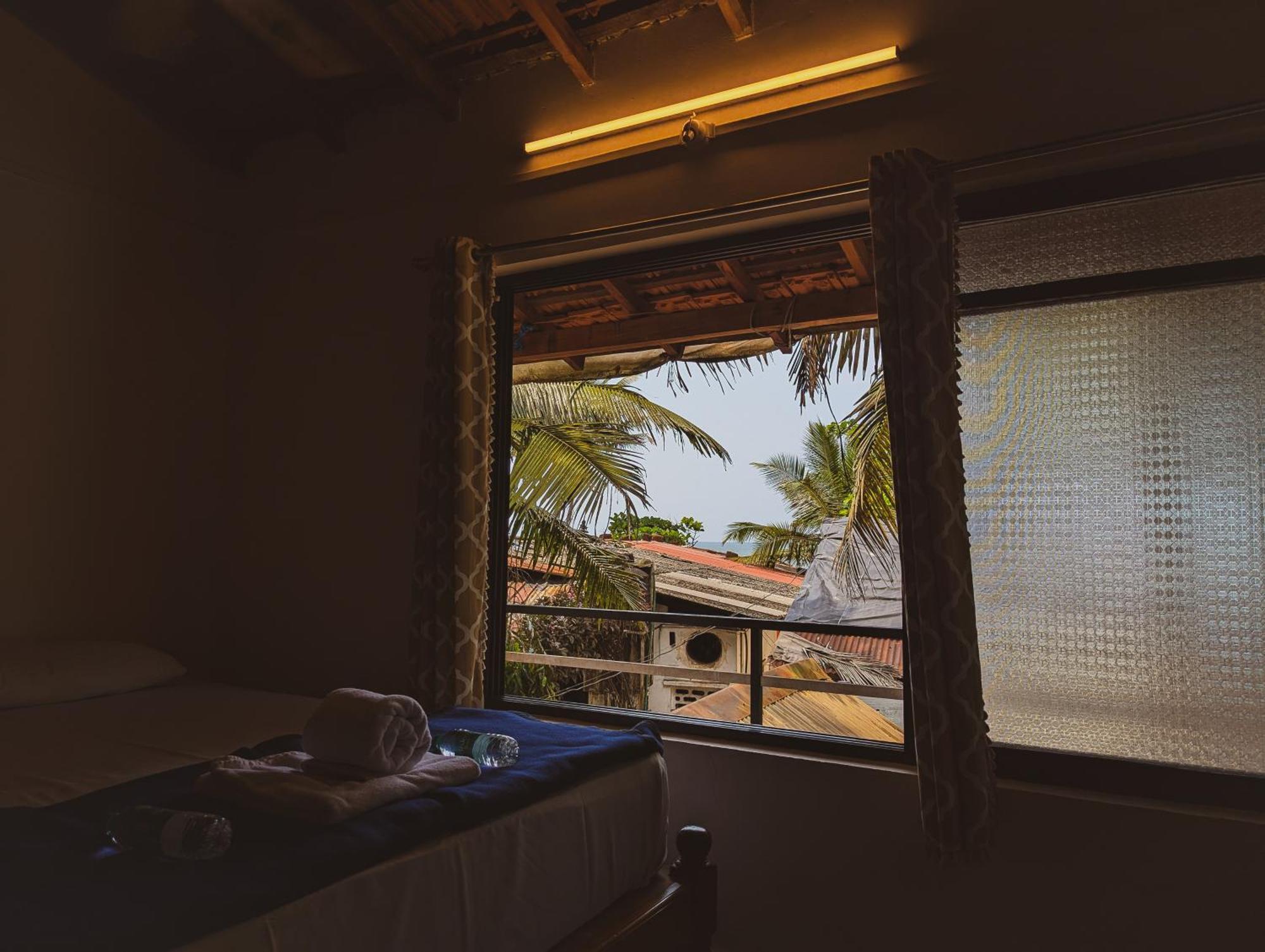 Sunset Cafe Beach Stay ゴカルナ エクステリア 写真